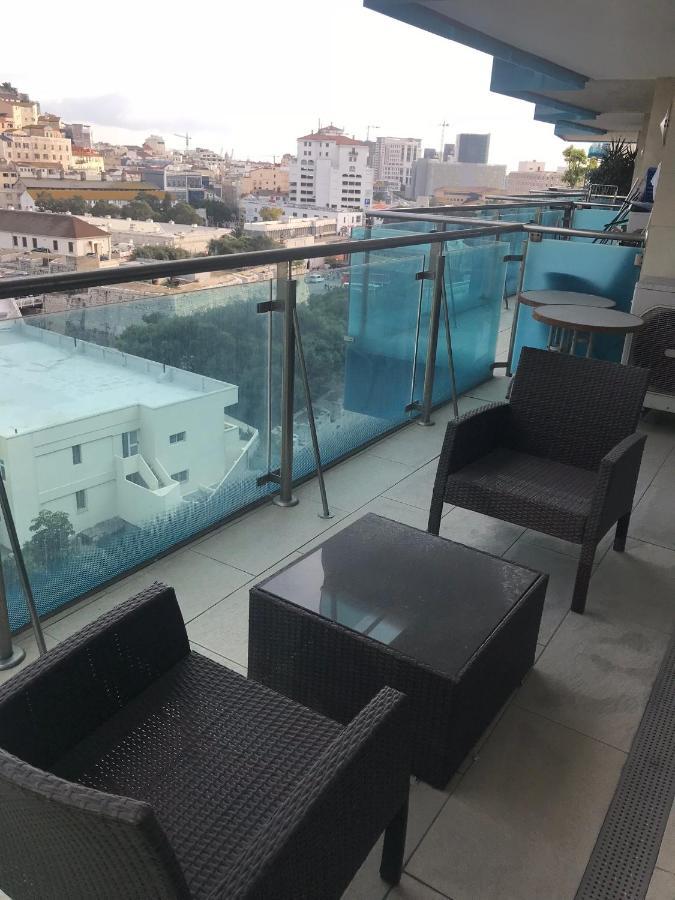 Swimming Pools Apartment In Ocean Village - 2 Bed 2 Bath Rock View Γιβραλτάρ Εξωτερικό φωτογραφία