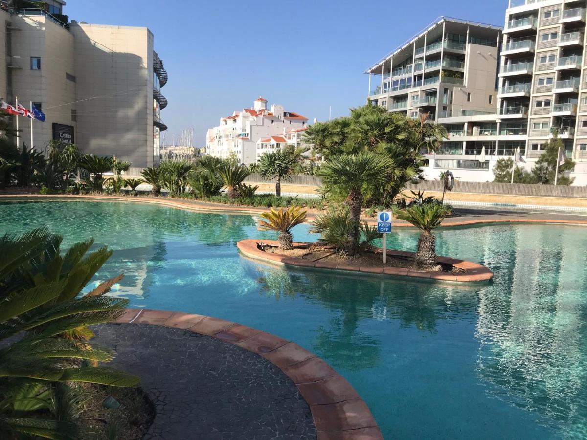 Swimming Pools Apartment In Ocean Village - 2 Bed 2 Bath Rock View Γιβραλτάρ Εξωτερικό φωτογραφία